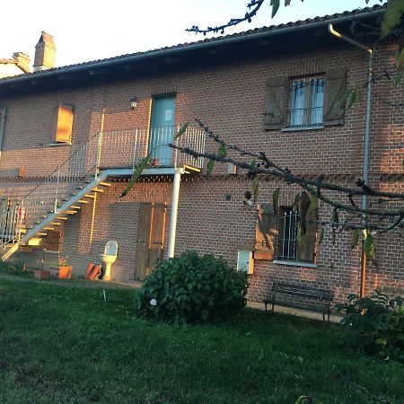 Bed & Breakfast Il Mio Gelso Villanova d'Asti エクステリア 写真