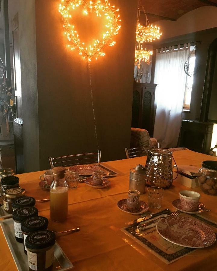 Bed & Breakfast Il Mio Gelso Villanova d'Asti エクステリア 写真